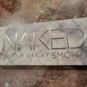 Urban Decay NIB Naked Smoky